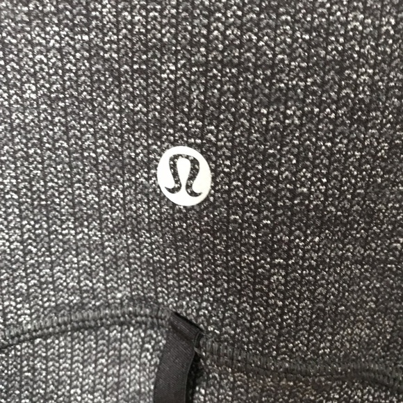 Lululemon Athletica Define Zippered Jacket Size 12 - Picture 6 of 9
